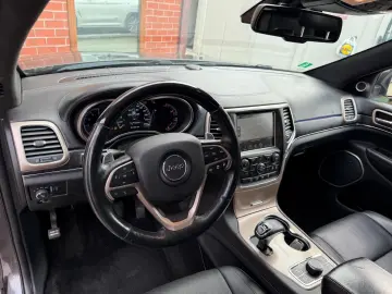 Jeep Grand-Cherokee