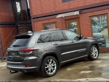 Jeep Grand-Cherokee
