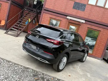 Opel Grandland-X