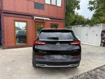 Opel Grandland-X
