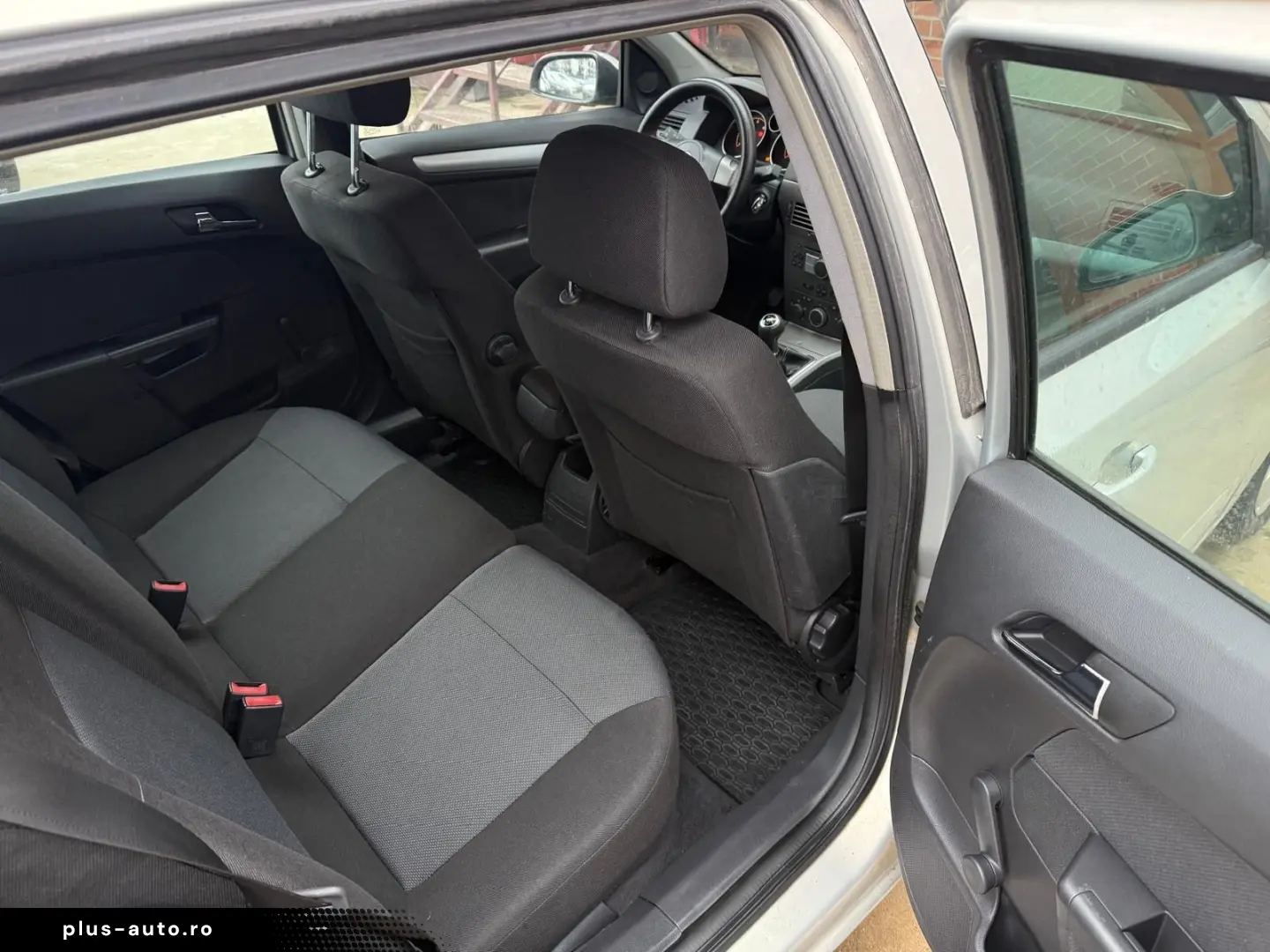 Opel Astra Gen-H-2004-2010