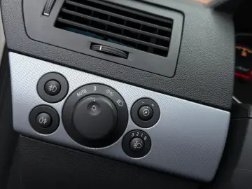 Opel Astra Gen-H-2004-2010