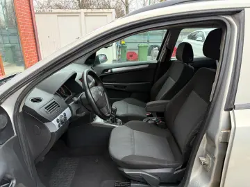 Opel Astra Gen-H-2004-2010