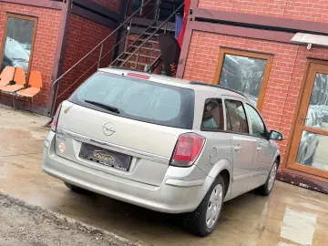 Opel Astra Gen-H-2004-2010