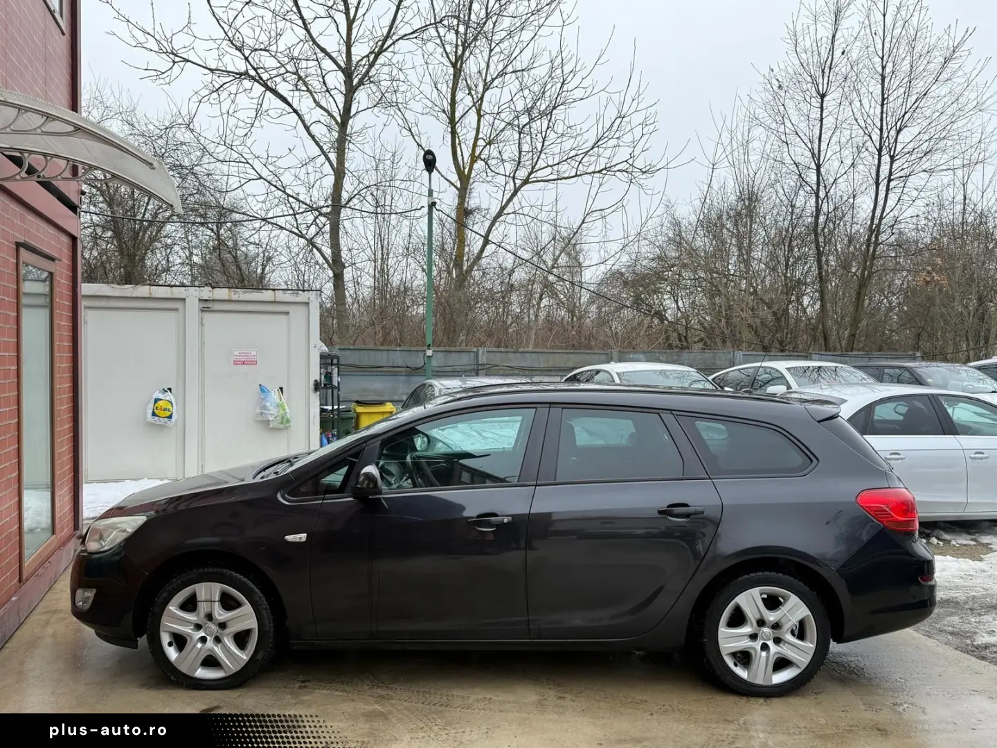 Opel Astra Gen-J-2009-2018