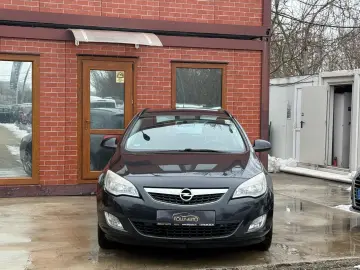 Opel Astra Gen-J-2009-2018