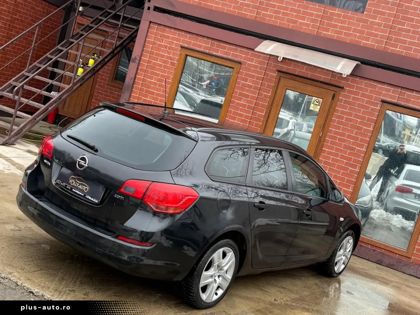 Opel Astra Gen-J-2009-2018