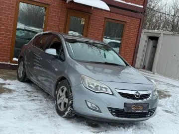 Opel Astra Gen-J-2009-2018