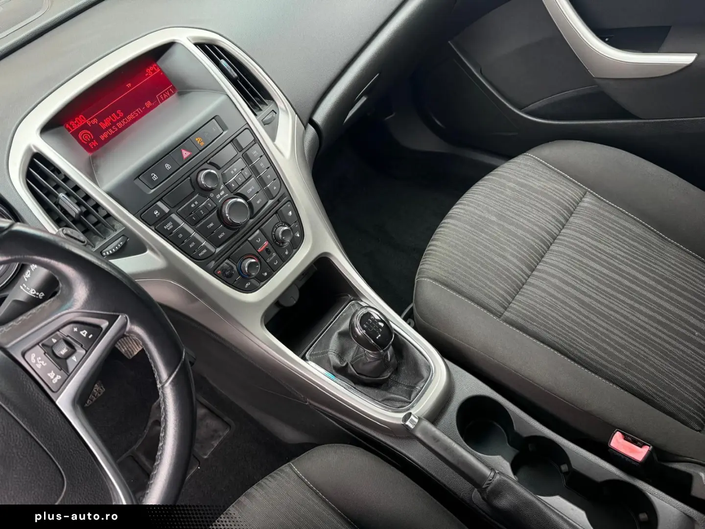 Opel Astra Gen-J-2009-2018