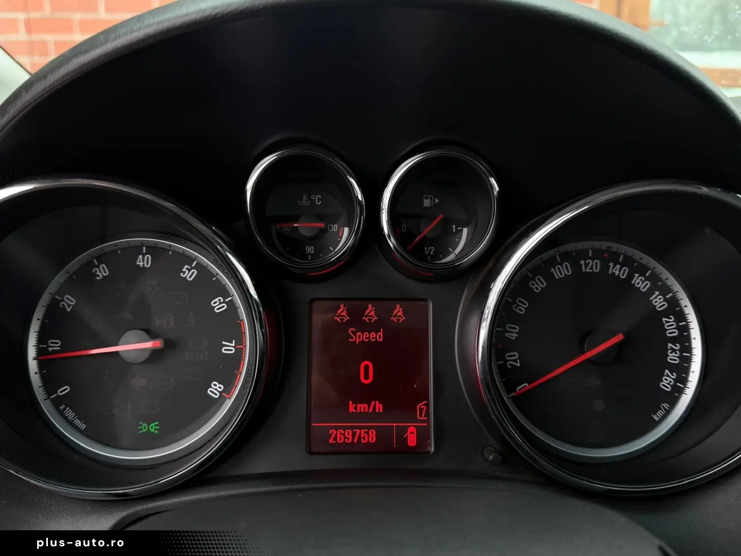 Opel Astra Gen-J-2009-2018