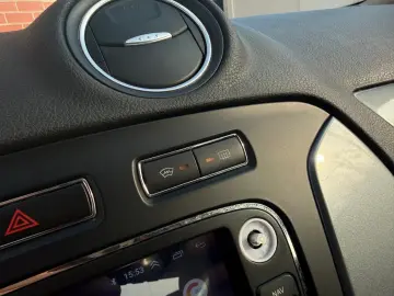 Ford Mondeo Gen-Iii-2007-2014