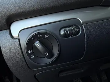 Volkswagen Golf Gen-Vi-2008-2013