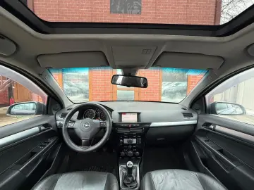 Opel Astra Gen-H-2004-2010