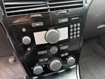 Opel Astra Gen-H-2004-2010