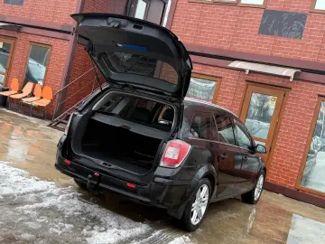 Opel Astra Gen-H-2004-2010