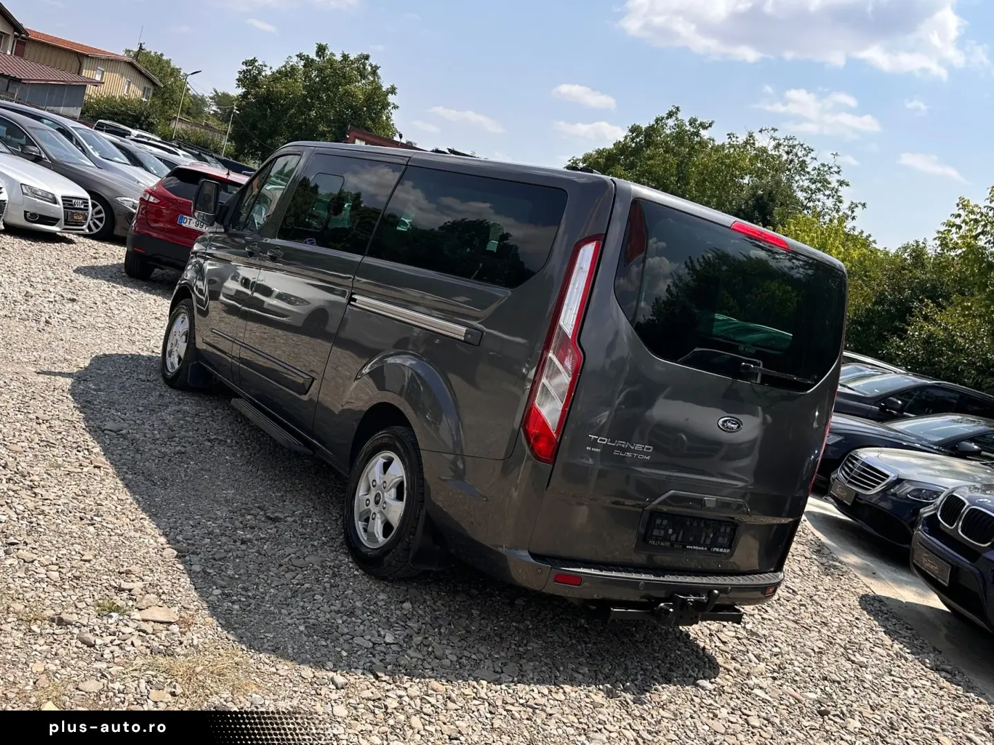 Ford Tourneo-Custom-