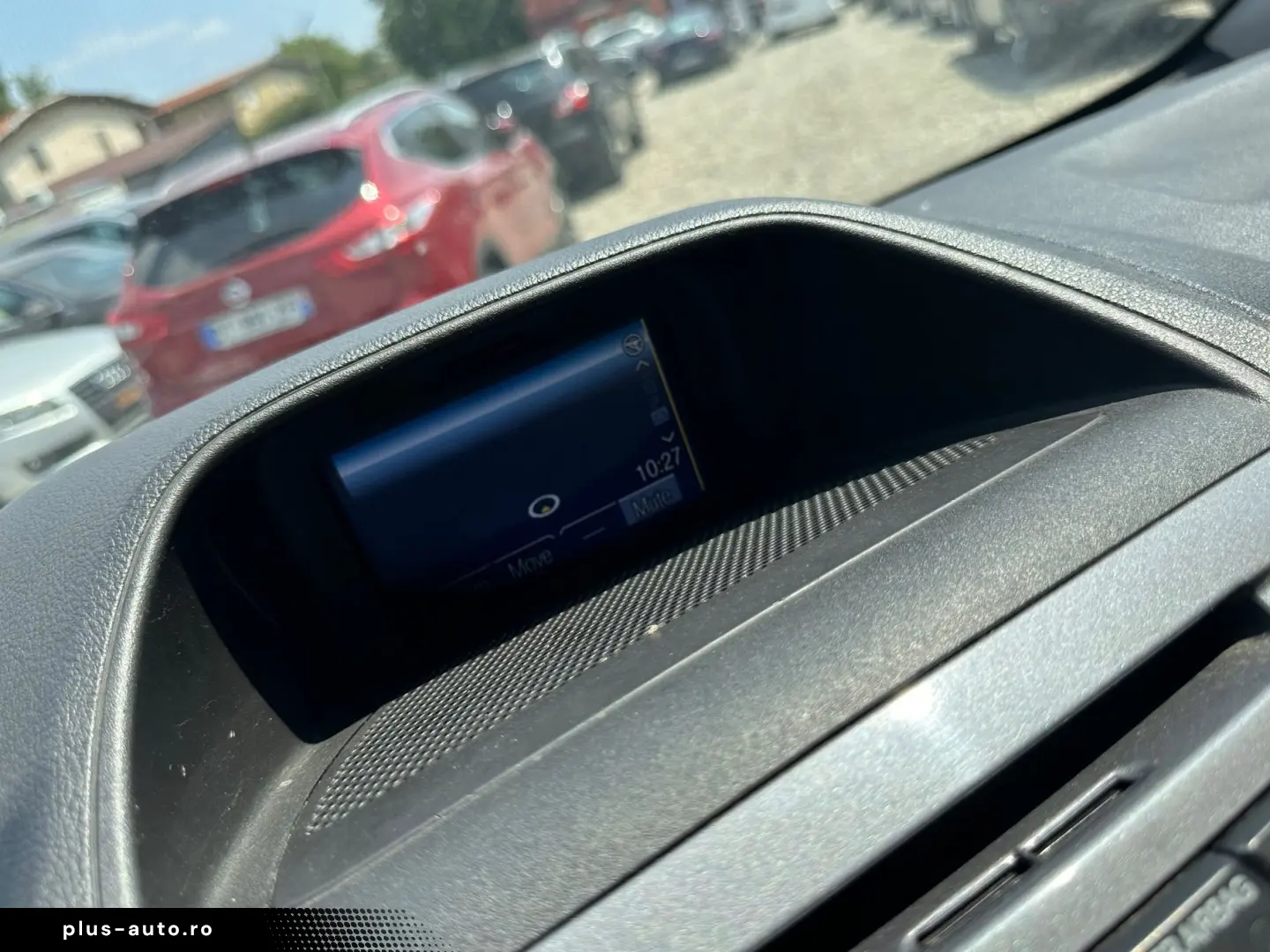 Ford Tourneo-Custom-