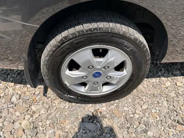 Ford Tourneo-Custom-