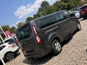 Ford Tourneo-Custom-