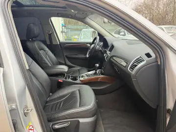 Audi Q5 Gen-8R-2008-2016