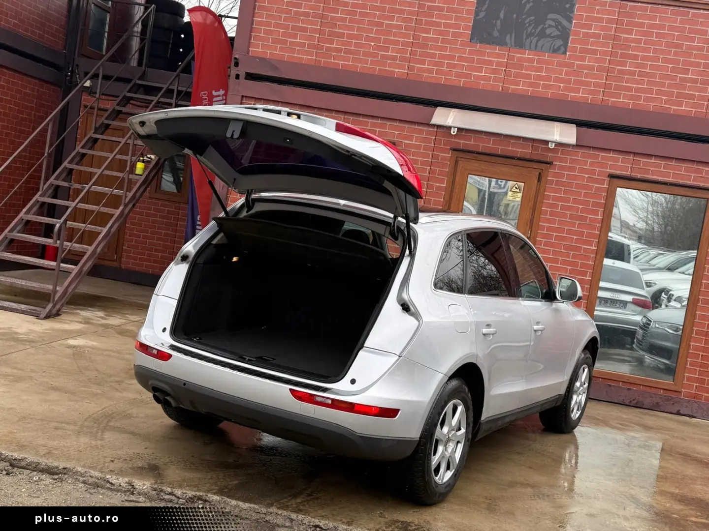 Audi Q5 Gen-8R-2008-2016