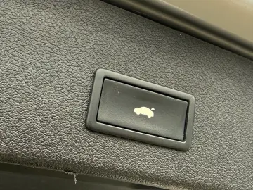 Audi Q5 Gen-8R-2008-2016