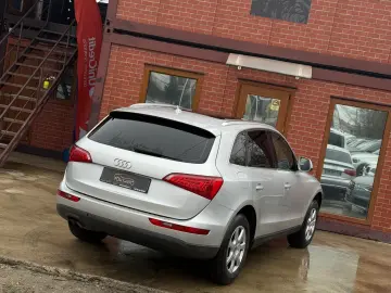 Audi Q5 Gen-8R-2008-2016