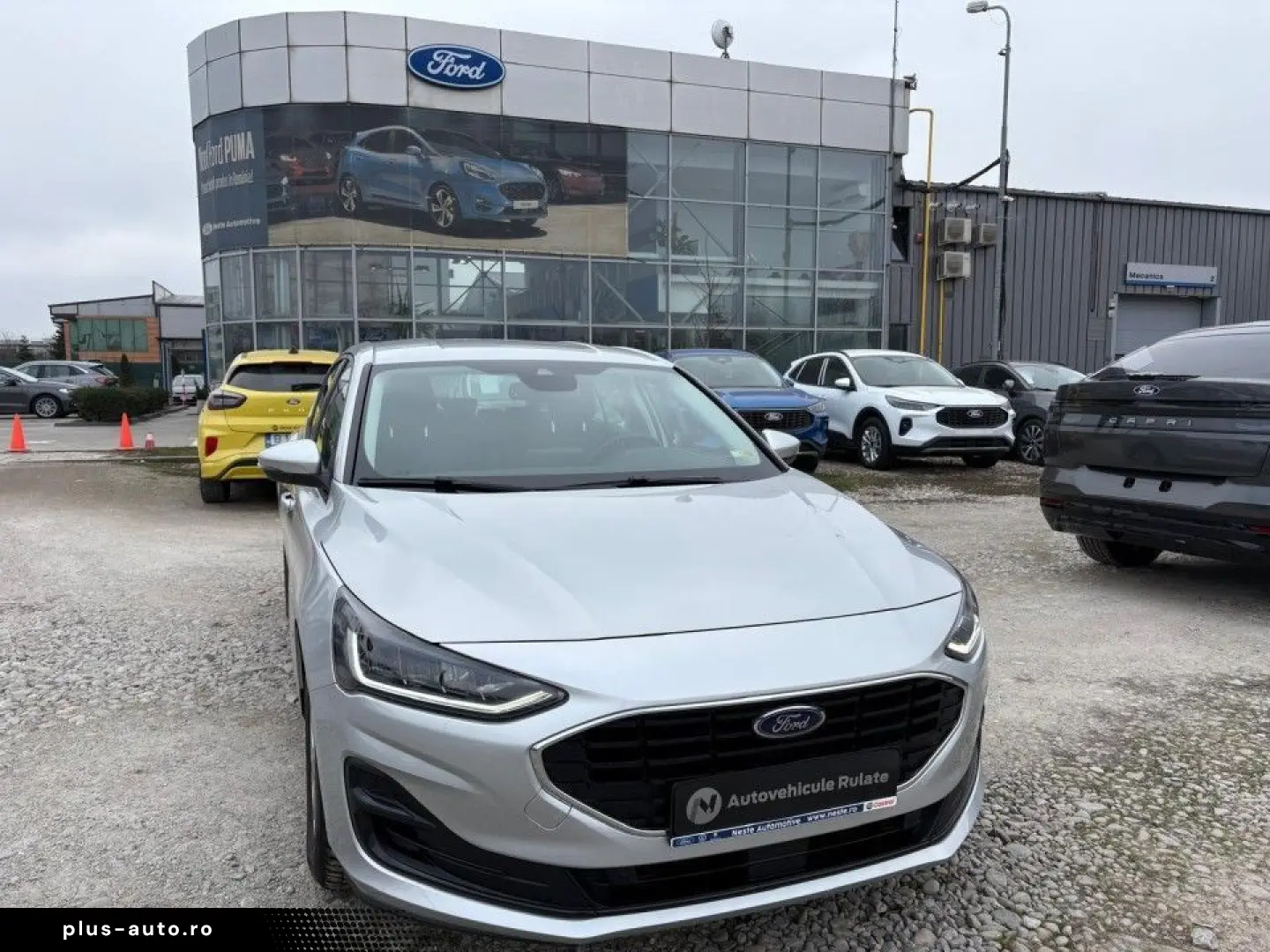 Ford Focus 2022 - via workleto.com