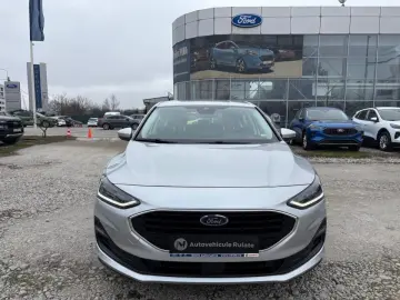 Ford Focus 2022 - via workleto.com