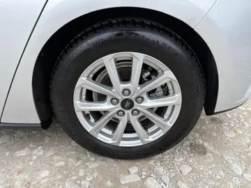 Ford Focus 2022 - via workleto.com