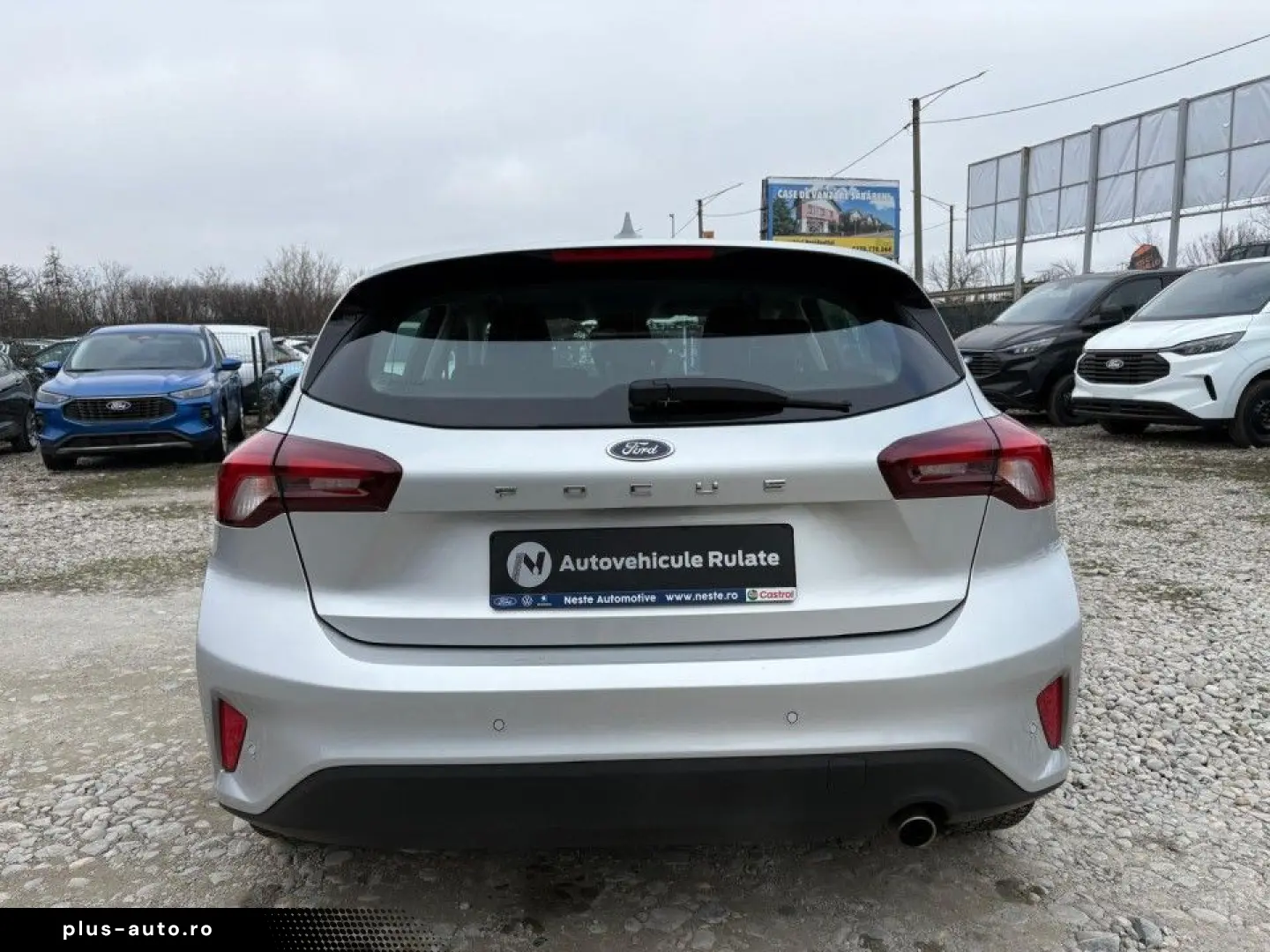 Ford Focus 2022 - via workleto.com