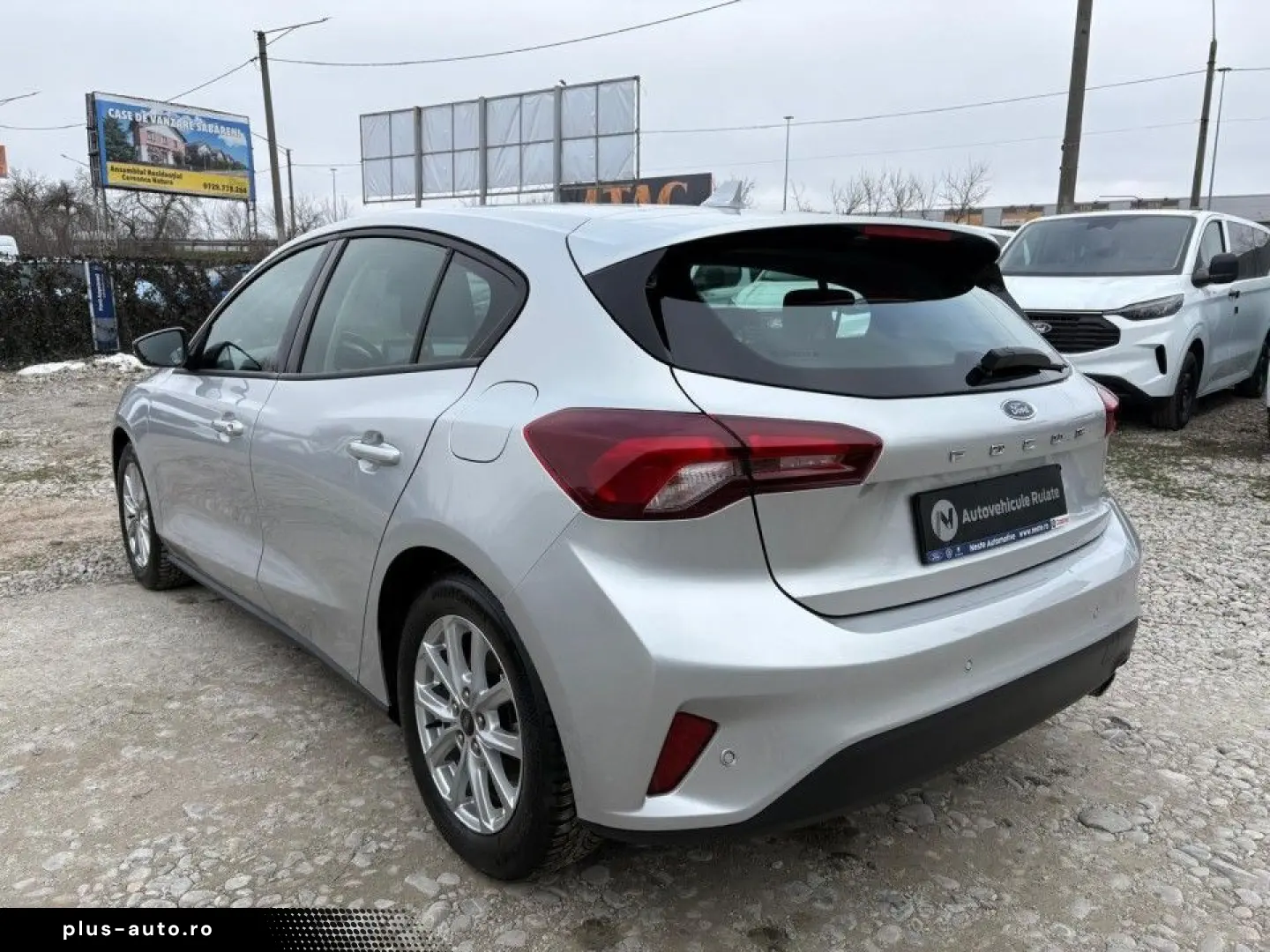 Ford Focus 2022 - via workleto.com