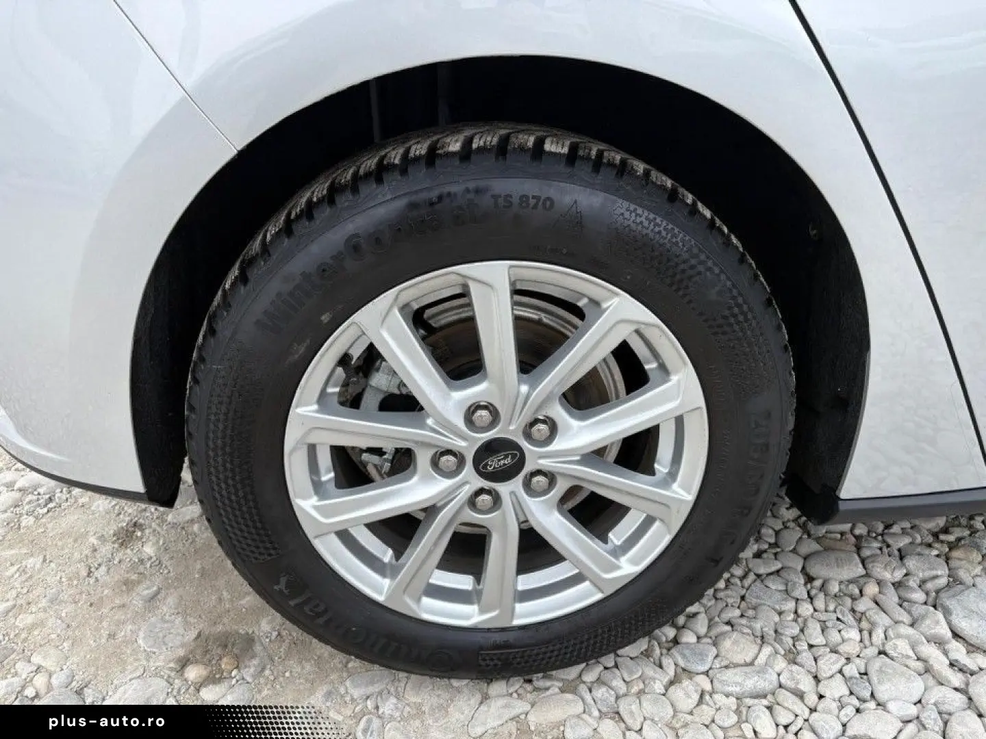 Ford Focus 2022 - via workleto.com