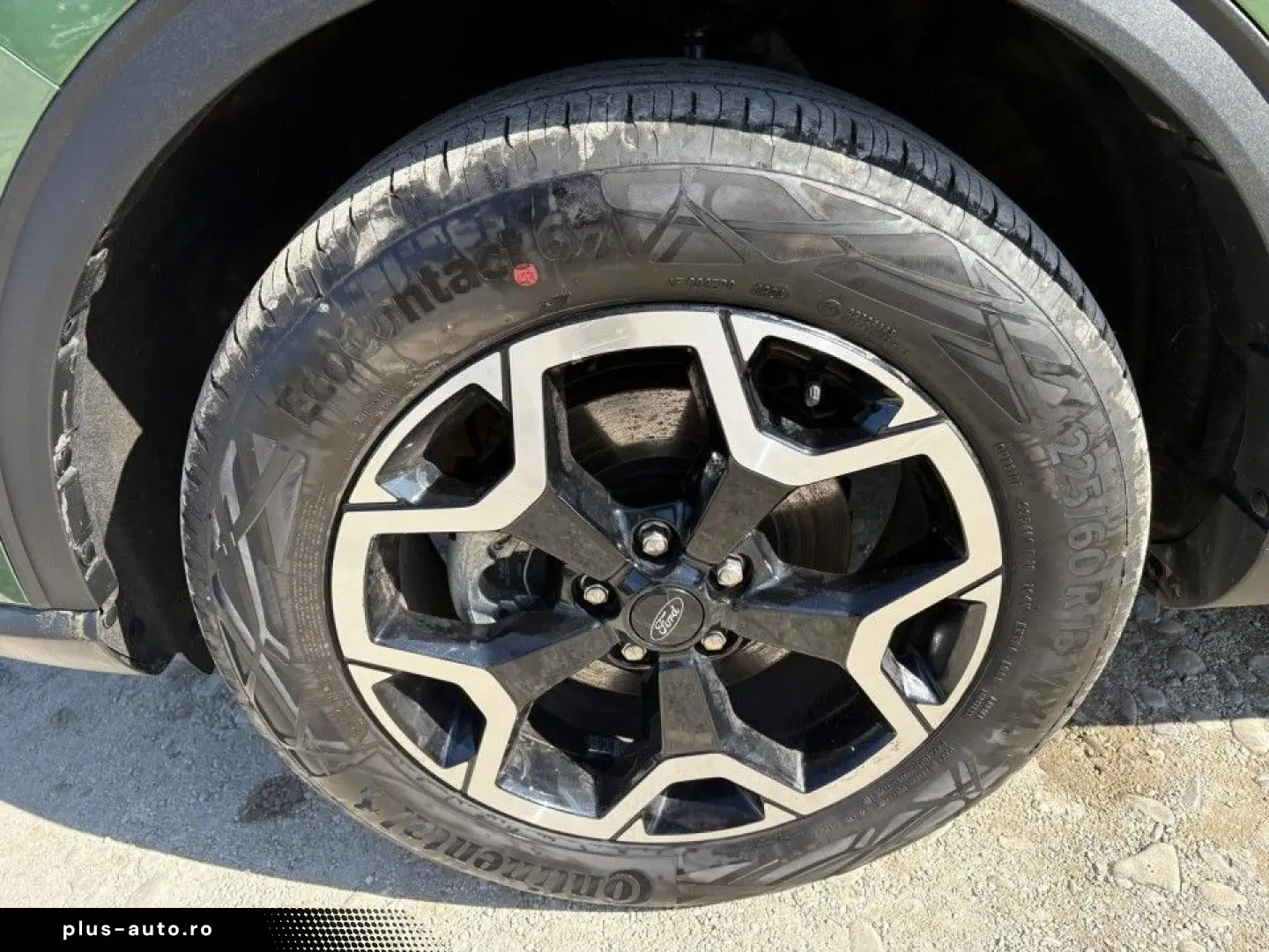 Ford Kuga 2024 - via workleto.com