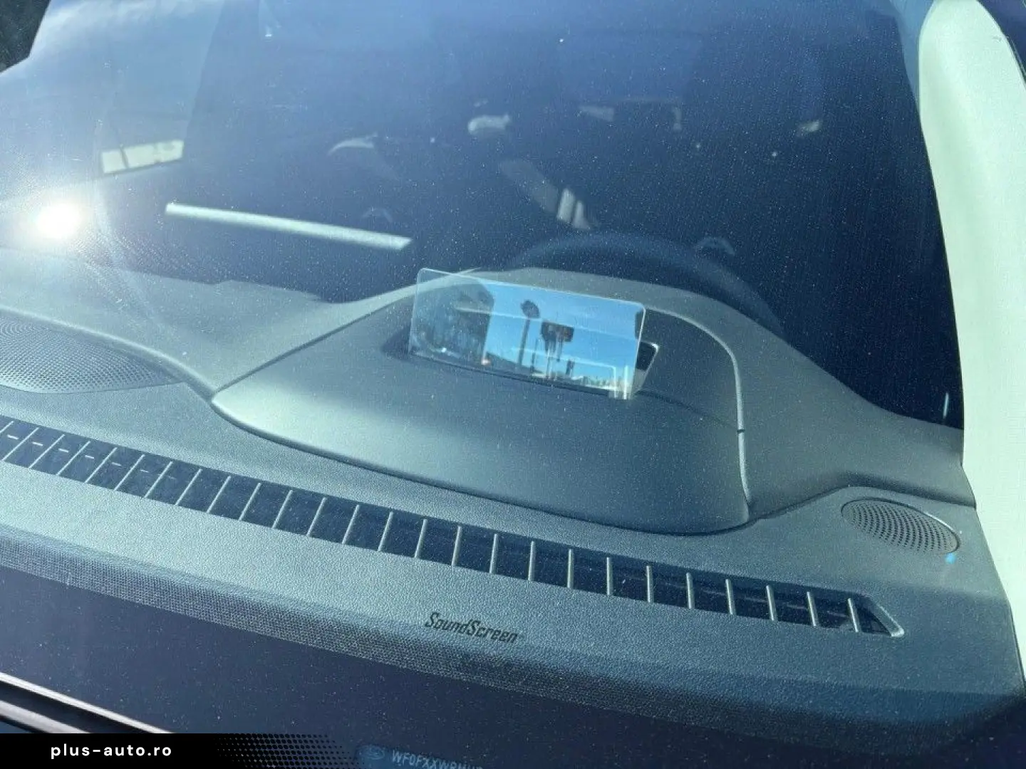 Ford Kuga 2024 - via workleto.com