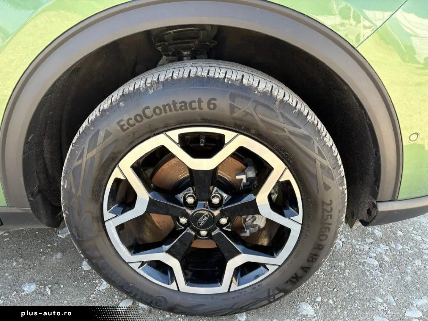 Ford Kuga 2024 - via workleto.com