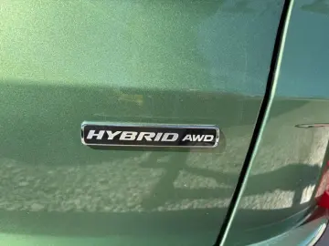 Ford Kuga 2024 - via workleto.com