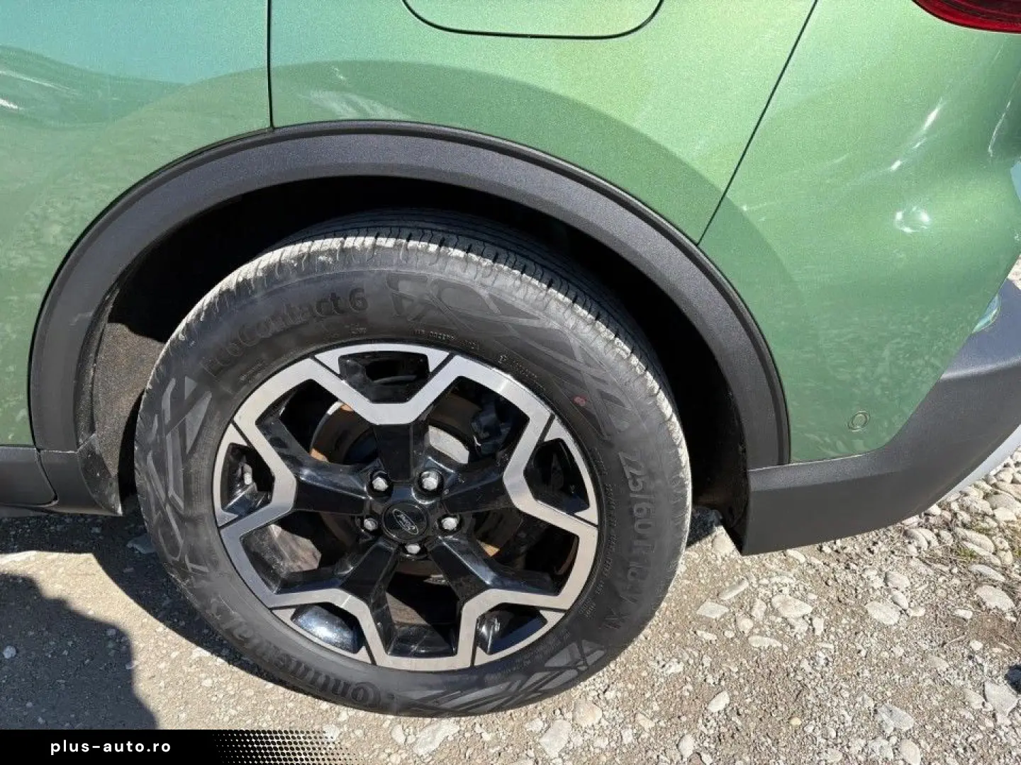 Ford Kuga 2024 - via workleto.com