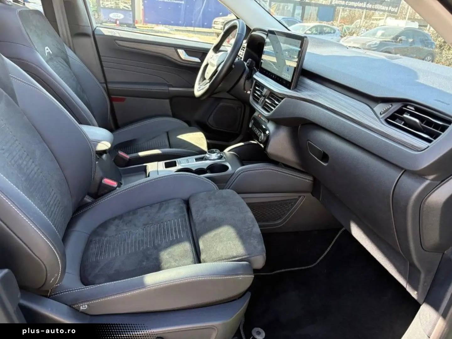 Ford Kuga 2024 - via workleto.com