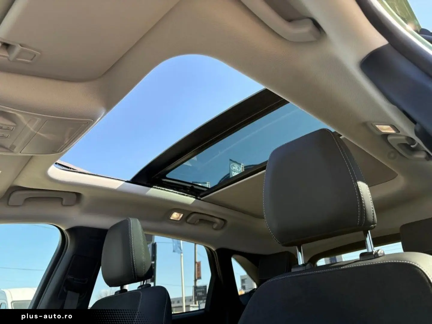 Ford Kuga 2024 - via workleto.com