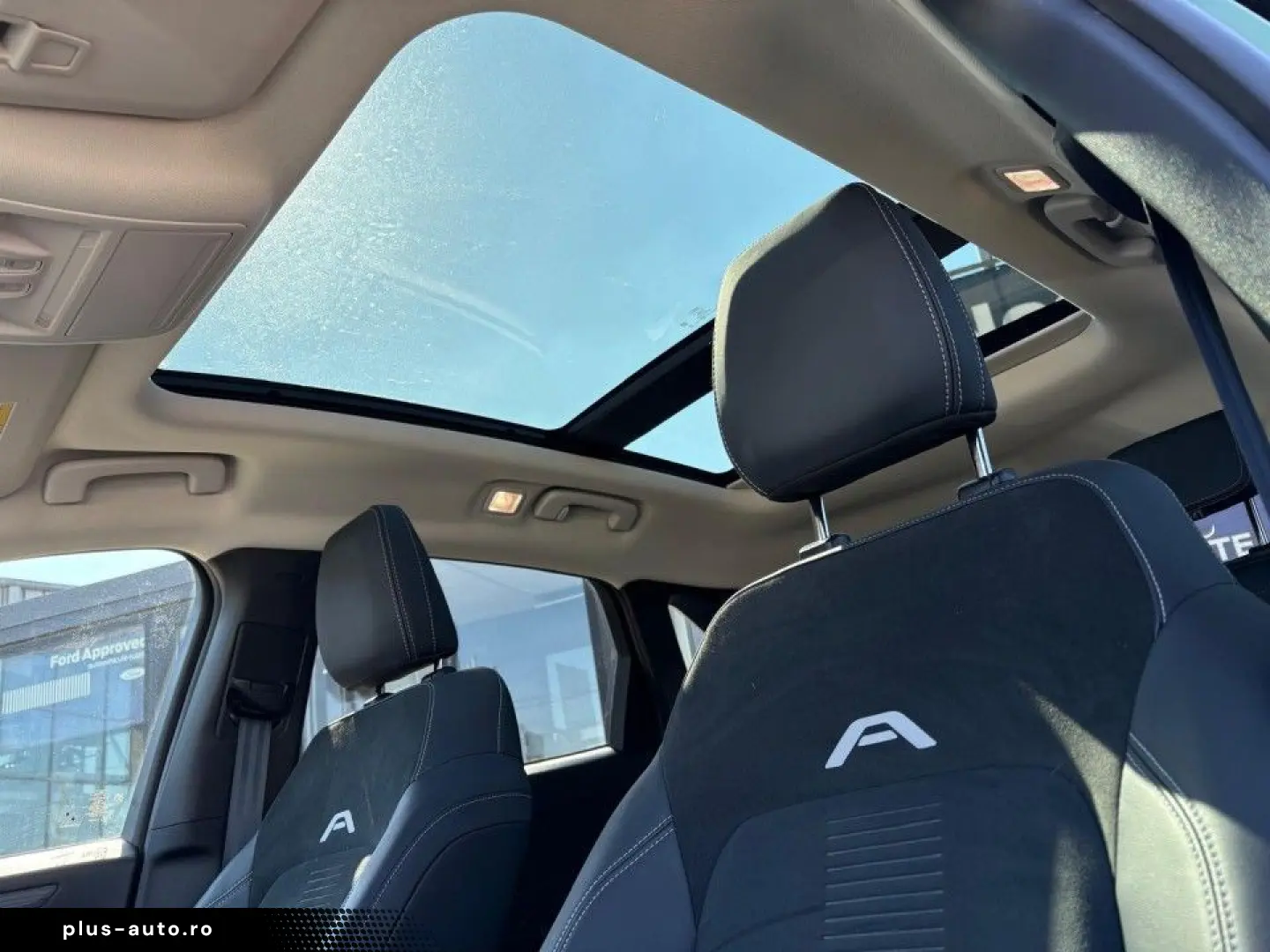 Ford Kuga 2024 - via workleto.com