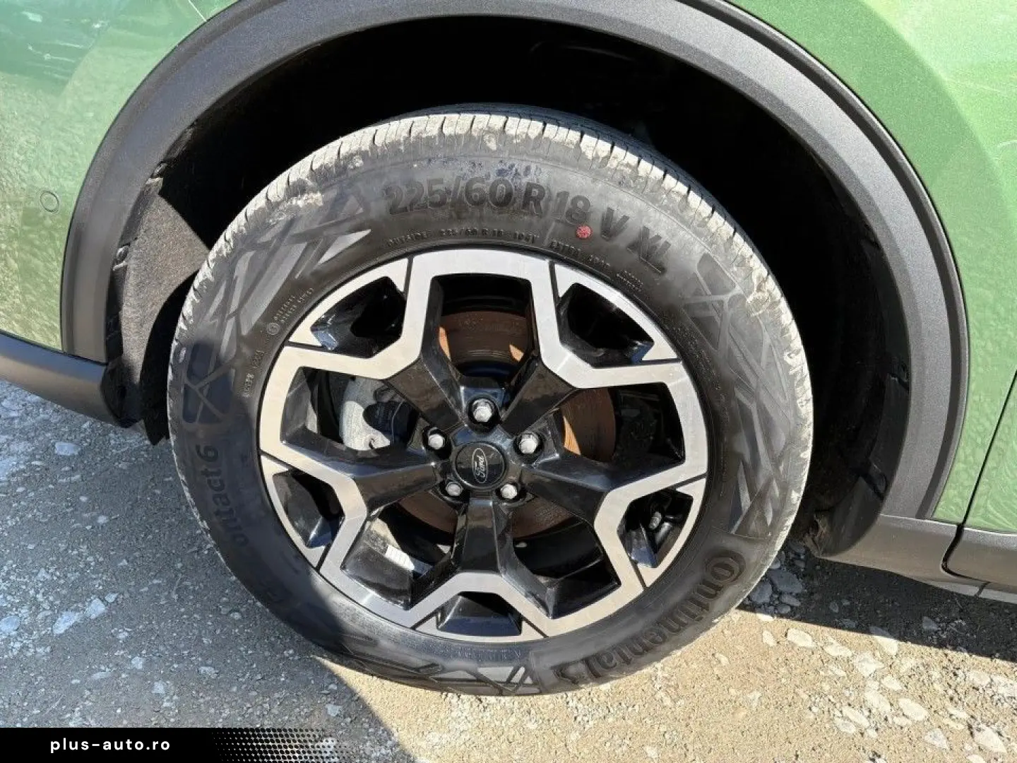 Ford Kuga 2024 - via workleto.com