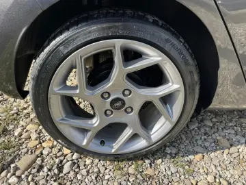 Ford Fiesta 2018 - via workleto.com