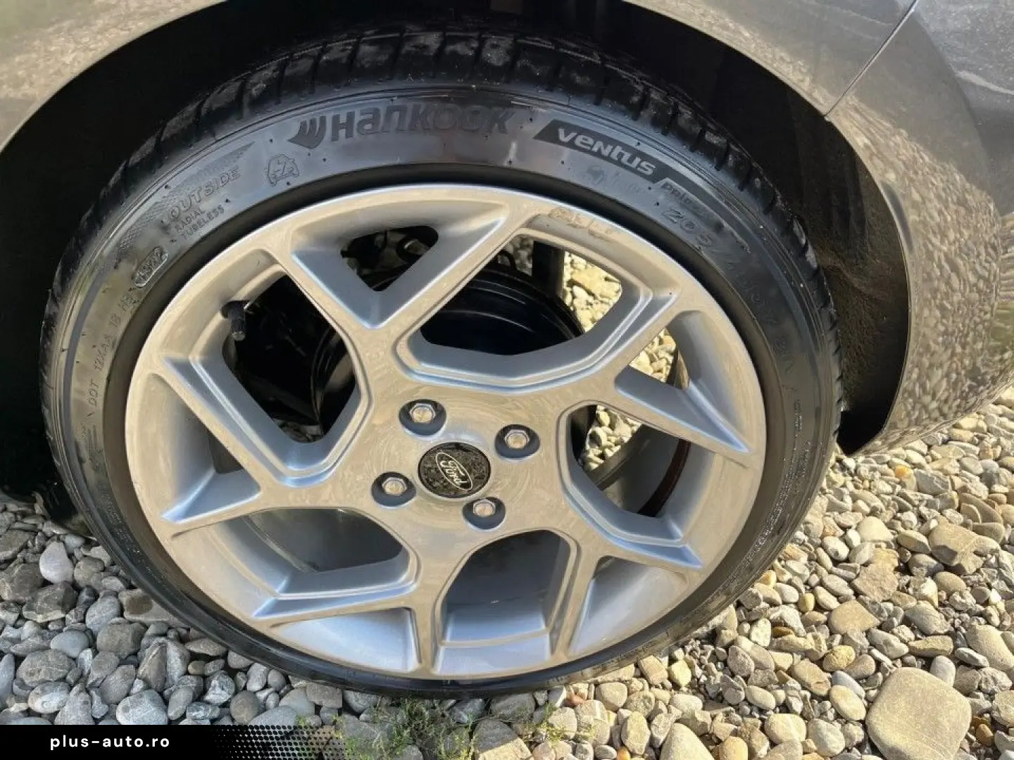 Ford Fiesta 2018 - via workleto.com