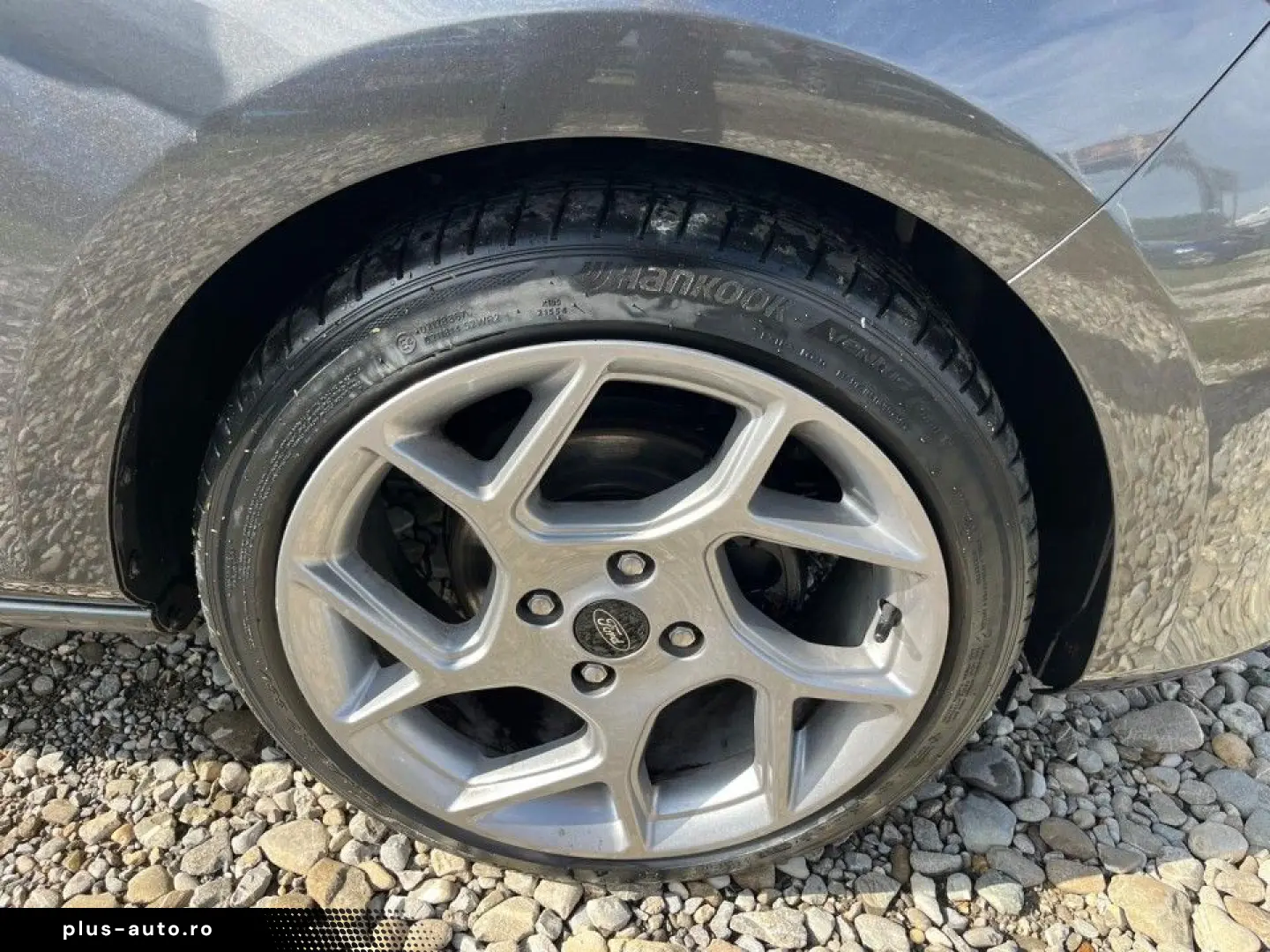 Ford Fiesta 2018 - via workleto.com