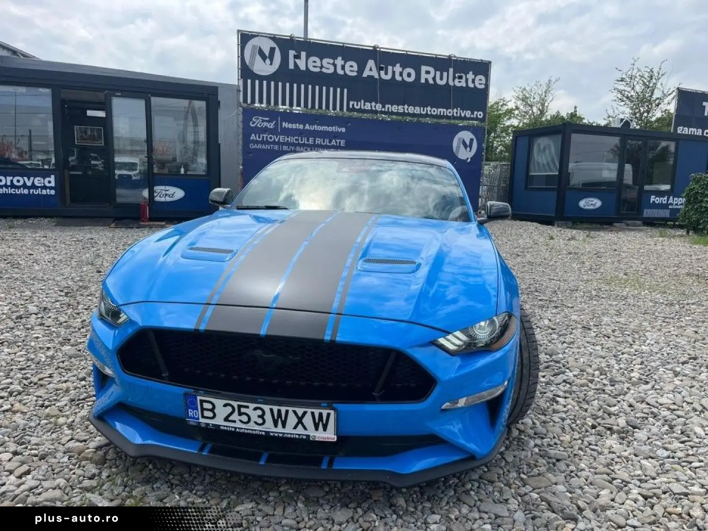 Ford Mustang 2022 - via workleto.com