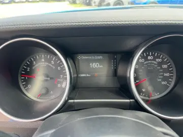 Ford Mustang 2022 - via workleto.com