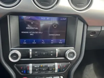 Ford Mustang 2022 - via workleto.com