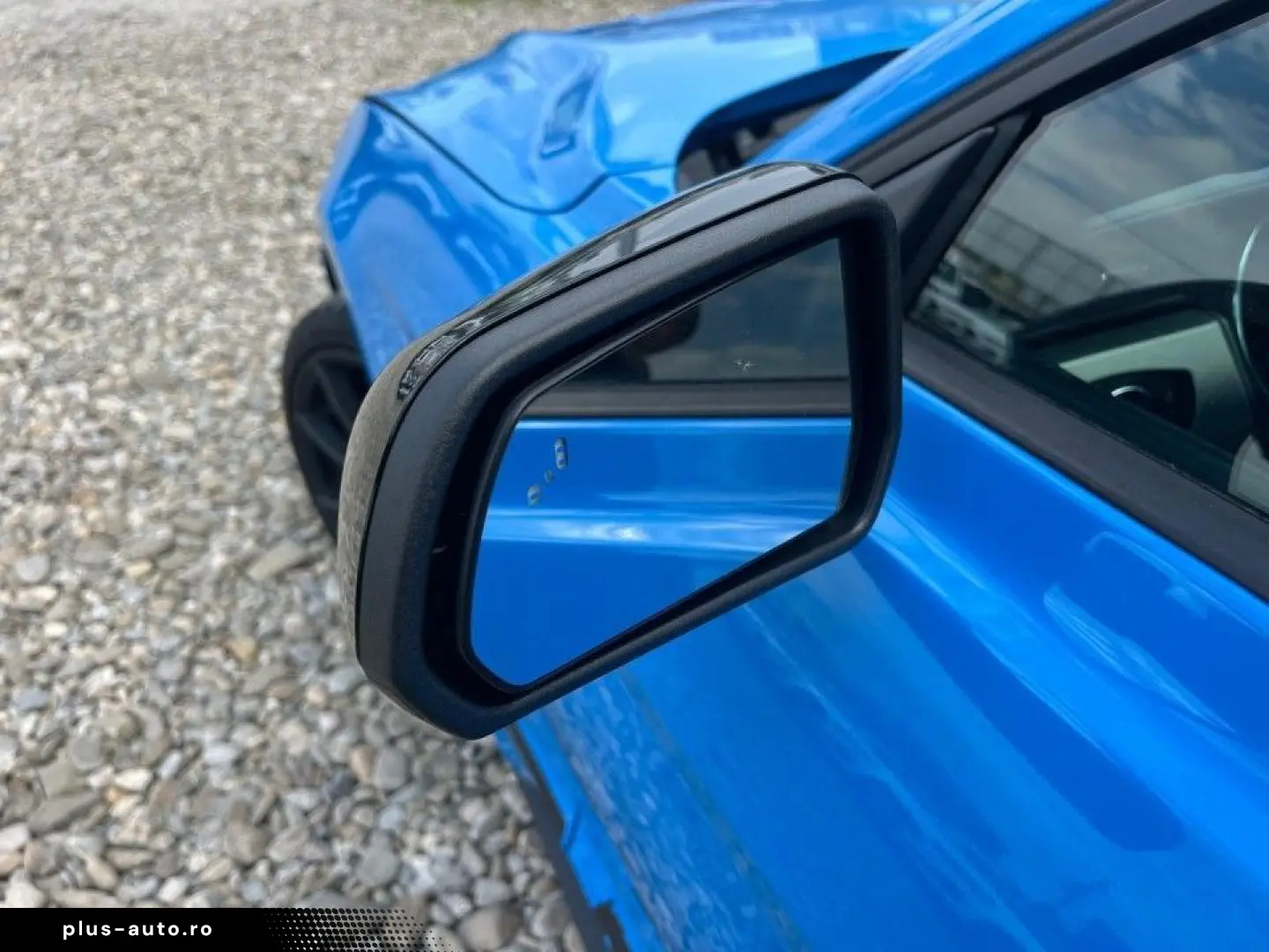 Ford Mustang 2022 - via workleto.com