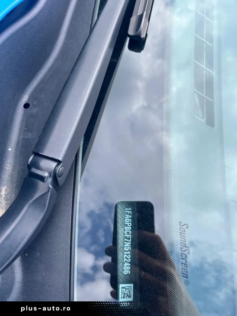 Ford Mustang 2022 - via workleto.com